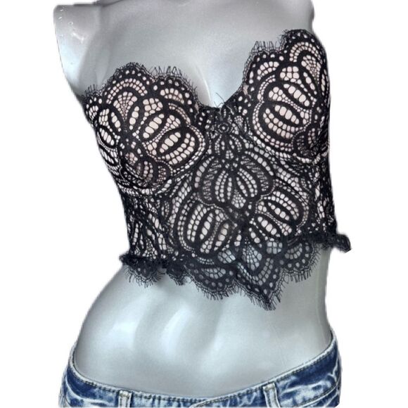 💚SALE💚 Dynamite Black/Beige Lace Strapless Bustier Crop Top - Picture 2 of 8